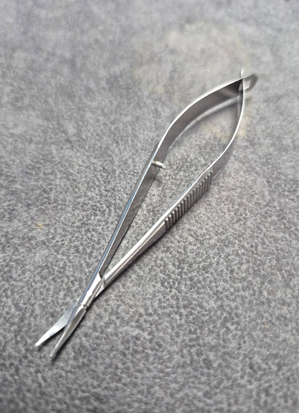 Micro-scissors 3" Vannas
