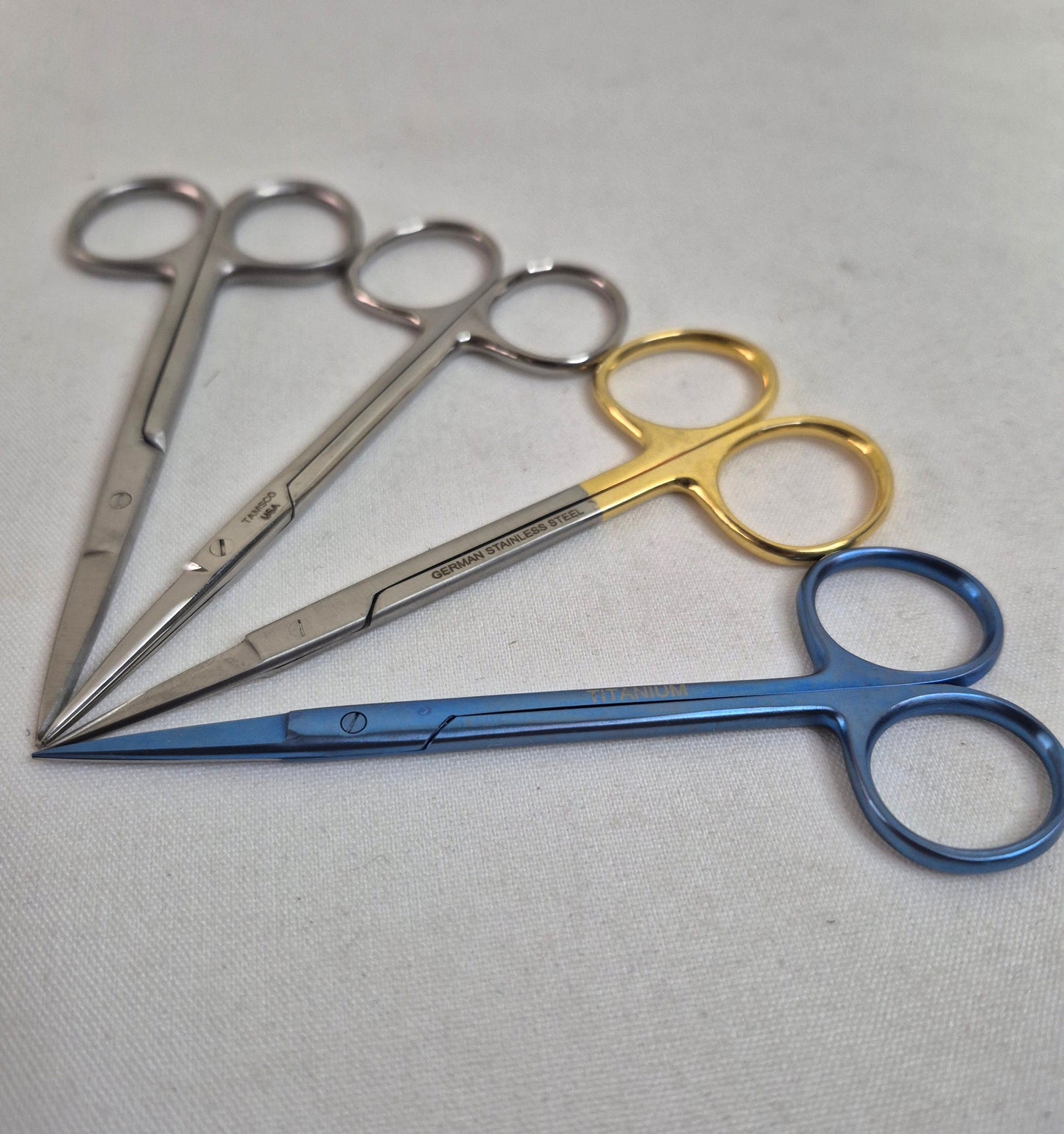 Iris Scissor, Straight 4.5" (4 options)