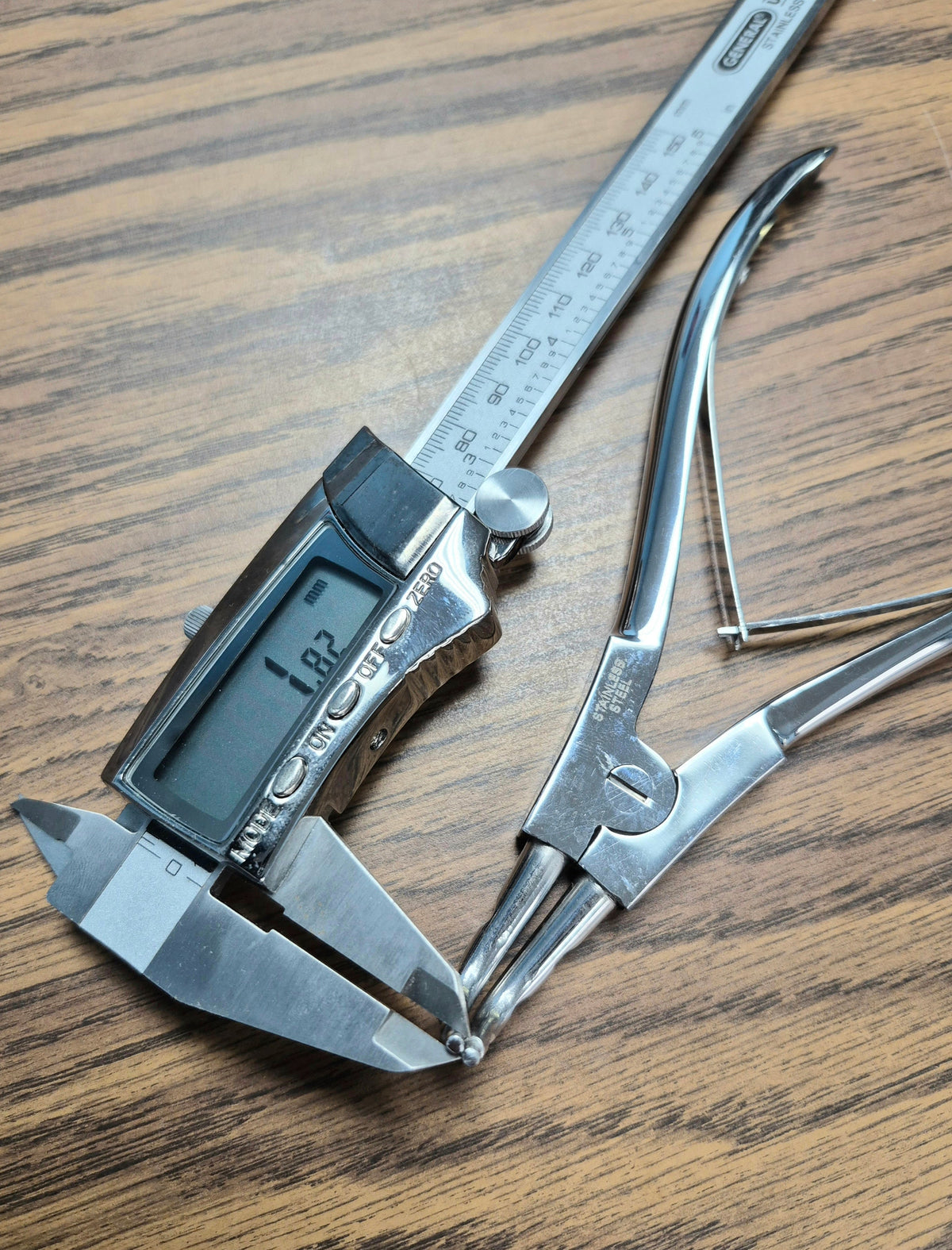 Ring and Band Opening Pliers (Straight or Bent)