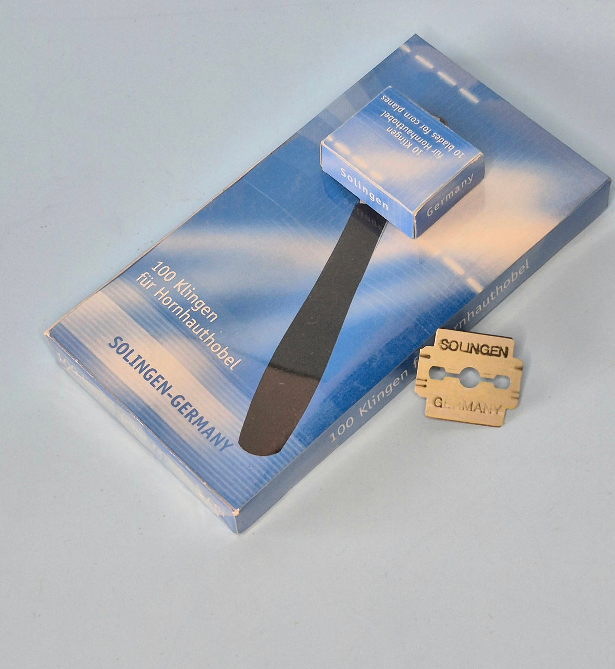 Mini blade for razors, corn cutters, etc...