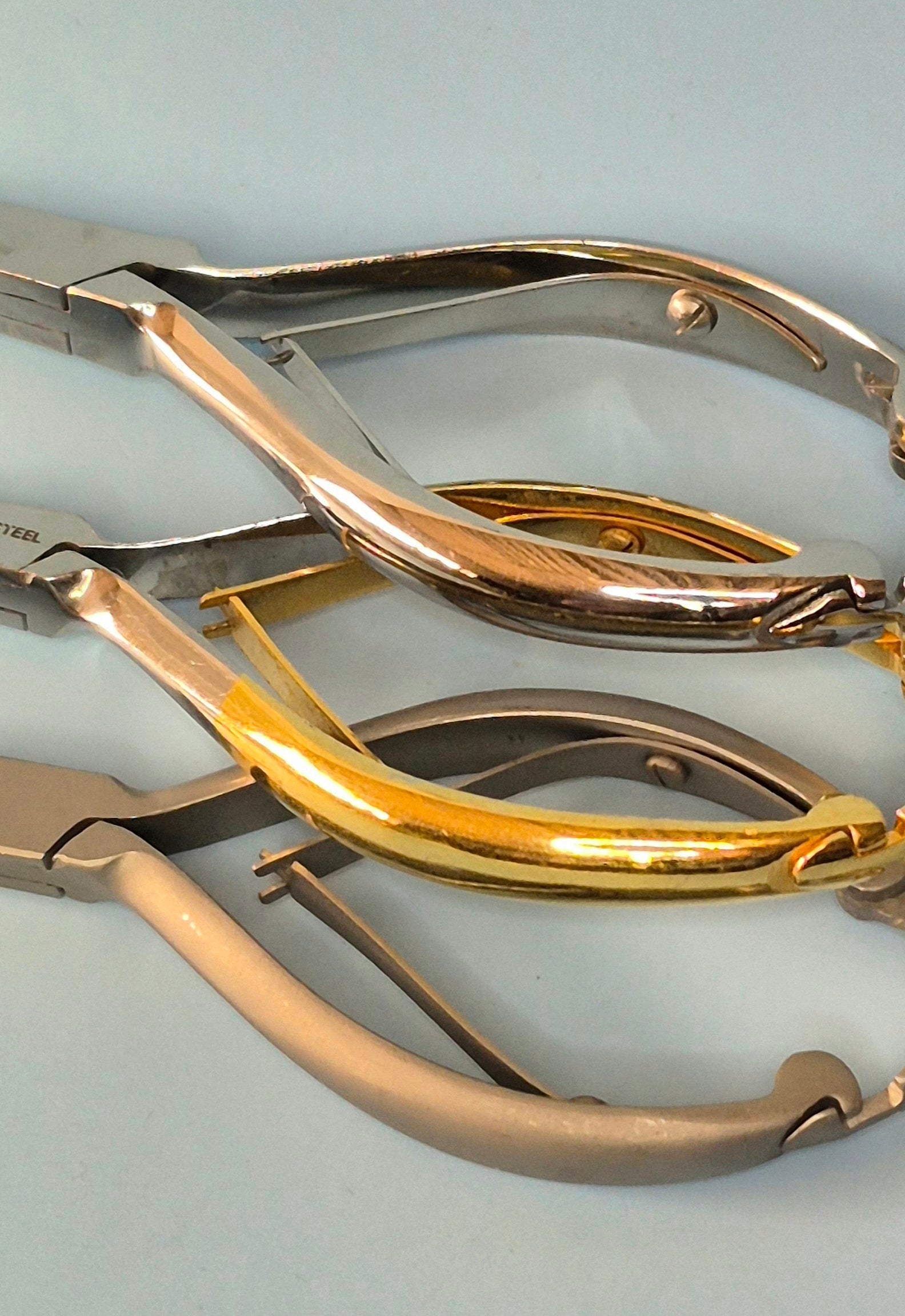 Acrylic Nippers 4" (3 options)