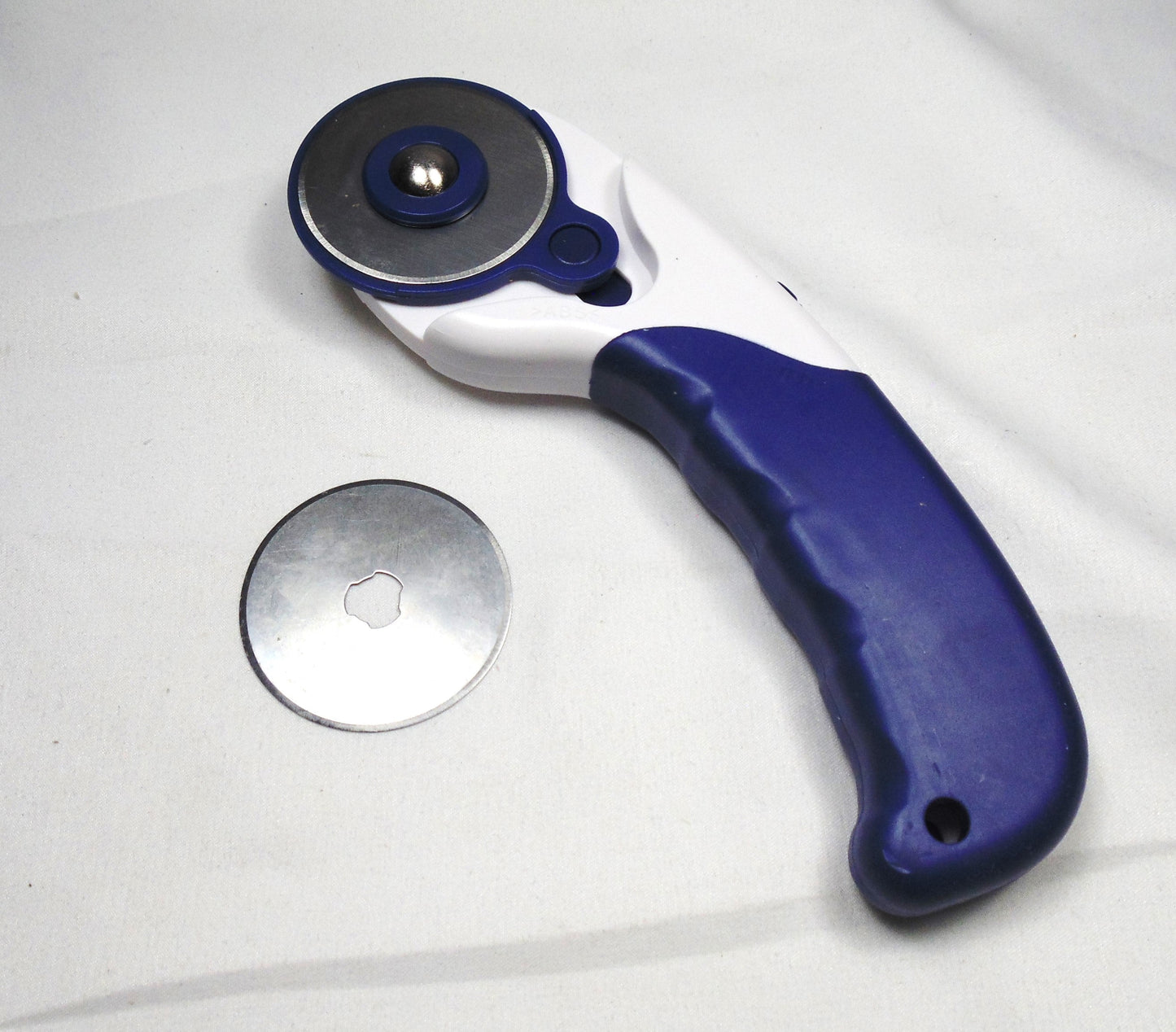 Rotary Cutter for sewing, fabric, quilt