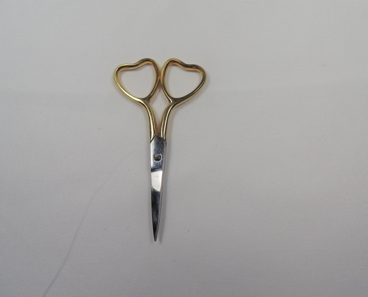 Needle Point Scissor Heart themed 3.5" inches (Handmade)