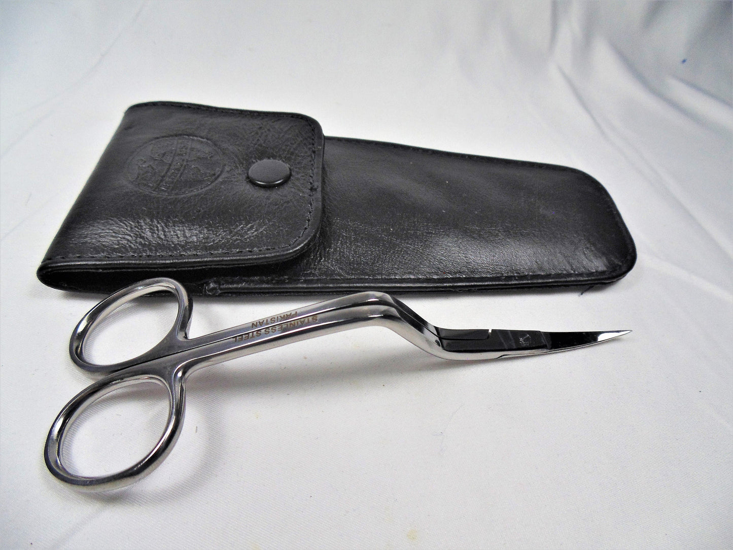 Kelly Scissor Triple Curved